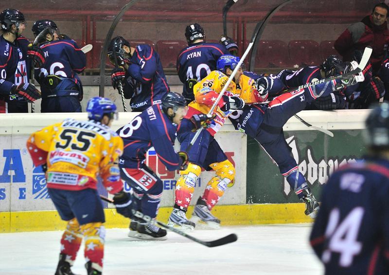 Un'altra stagione in Alps hockey League, iscritto anche il Milano